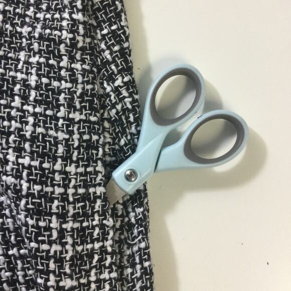 BLOOMCHIC 22-24 3X Plus Patchwork Frill Trim Mock Neck Tweed Knee Dress NWT B43 - Picture 8 of 10